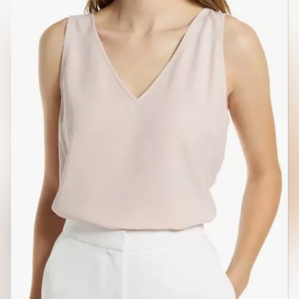 NWT NORDSTROM Everyday Pink V-Neck Tank Top Size Large BB1